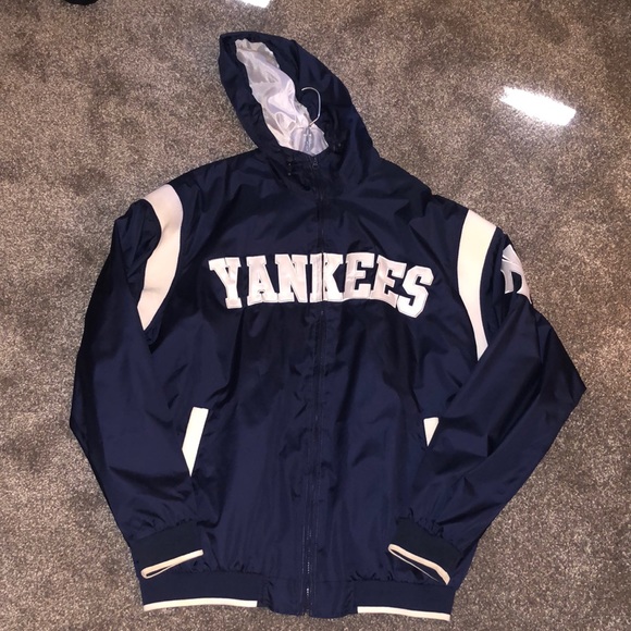 Genuine Merchandise Other - Yankee Windbreaker